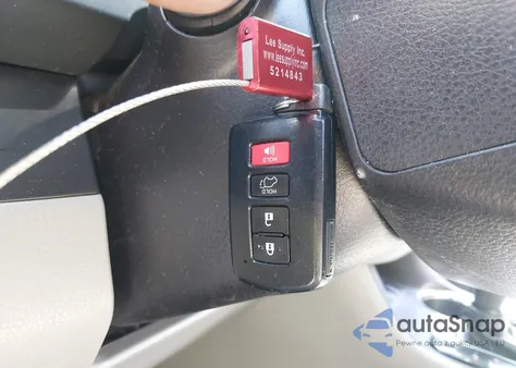 2018 Toyota Highlander Xle из США, поврежденный, VIN 5TDJZRFHXJS534293